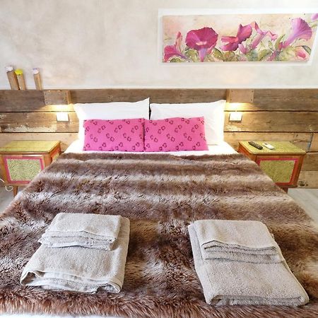 La Turandot Suite With Ac And Wifi Lucques Extérieur photo